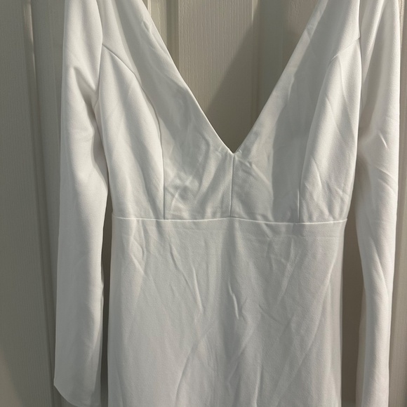 Extravagant Love White Backless Long Sleeve Ruched Maxi Dress - Picture 3 of 5